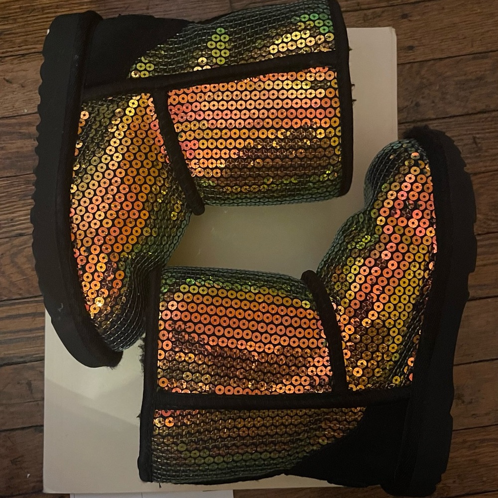 Ugg Sequins Boots 10c